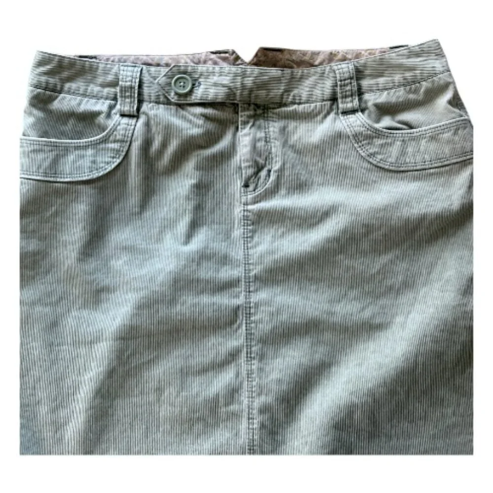 Women's GAP Green Vintage Corduroy Skirt Size 8 Cotton Y2K Holiday Trend Classic